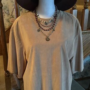 Vintage Pia Rucci Suede Leather Top; Deep Beige; Back Button Entry; Sz Small